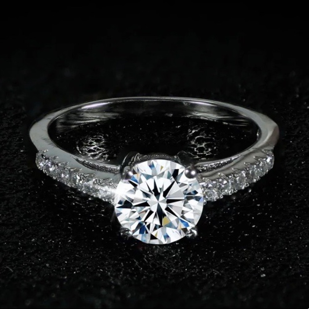 NEW 925 STERLING SILVER DIAMOND ENGAGEMENT RING - Picture 2 of 6